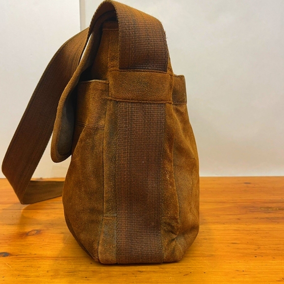 Wilsons Leather M. Julian Brown Suede Leather Messenger Laptop Briefcase Bookbag - Picture 3 of 12